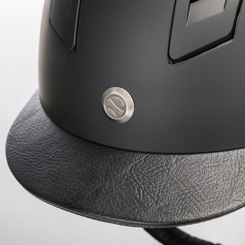 Ridehjelm VG1 EQ3 Mips Blank Back on Track®