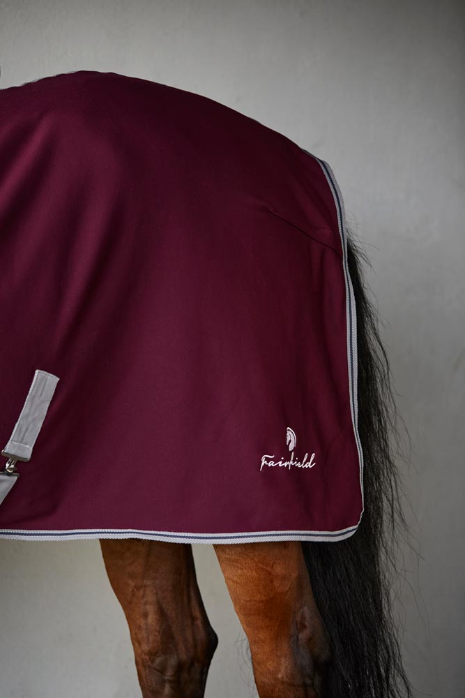 Fleecedekken med hals Abbe Fairfield®