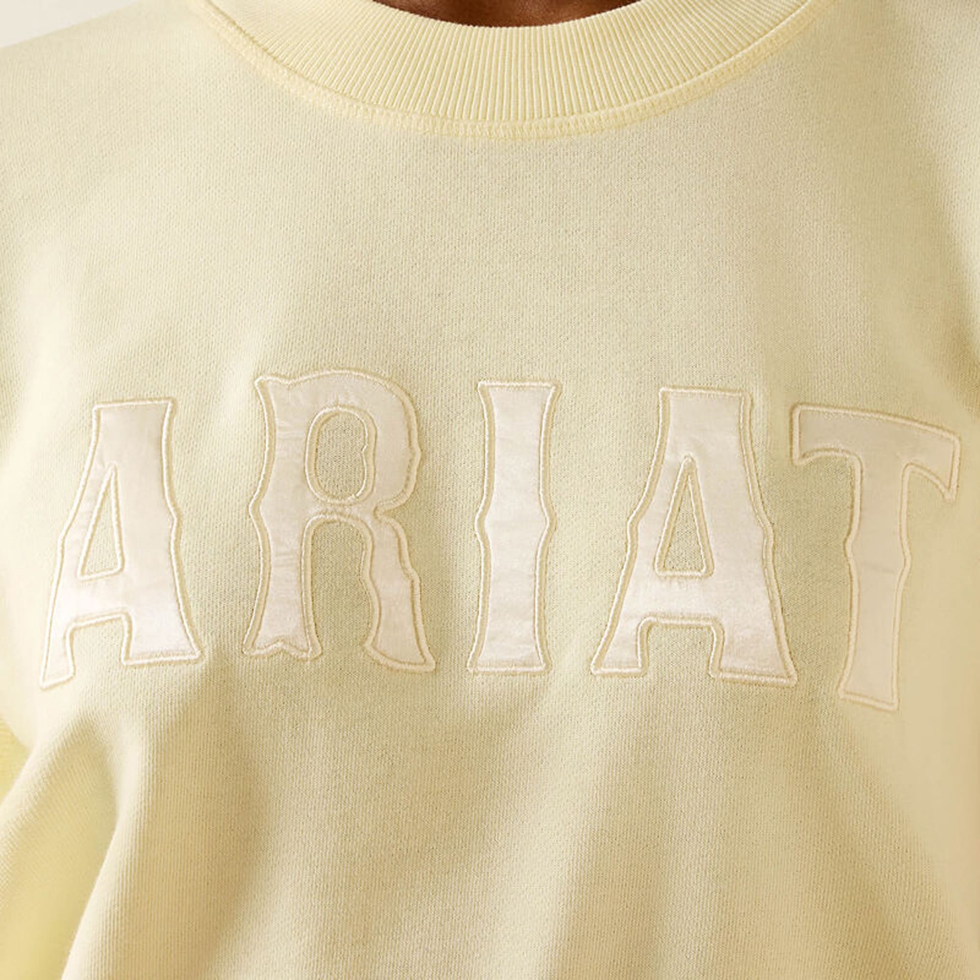 Collegegenser Dame Essential Crew Sweat ARIAT®
